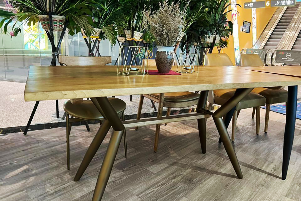 Viv Industrial Rubberwood Dining Table