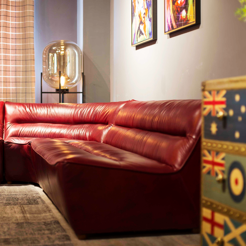 Wellington Sofa/Sectional Sofa